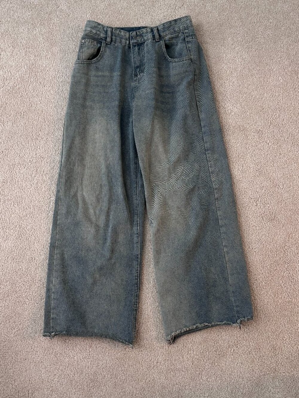 High Waist Wide-Leg Soft Faded Blue Denim Jeans with Raw Hem Size S Small